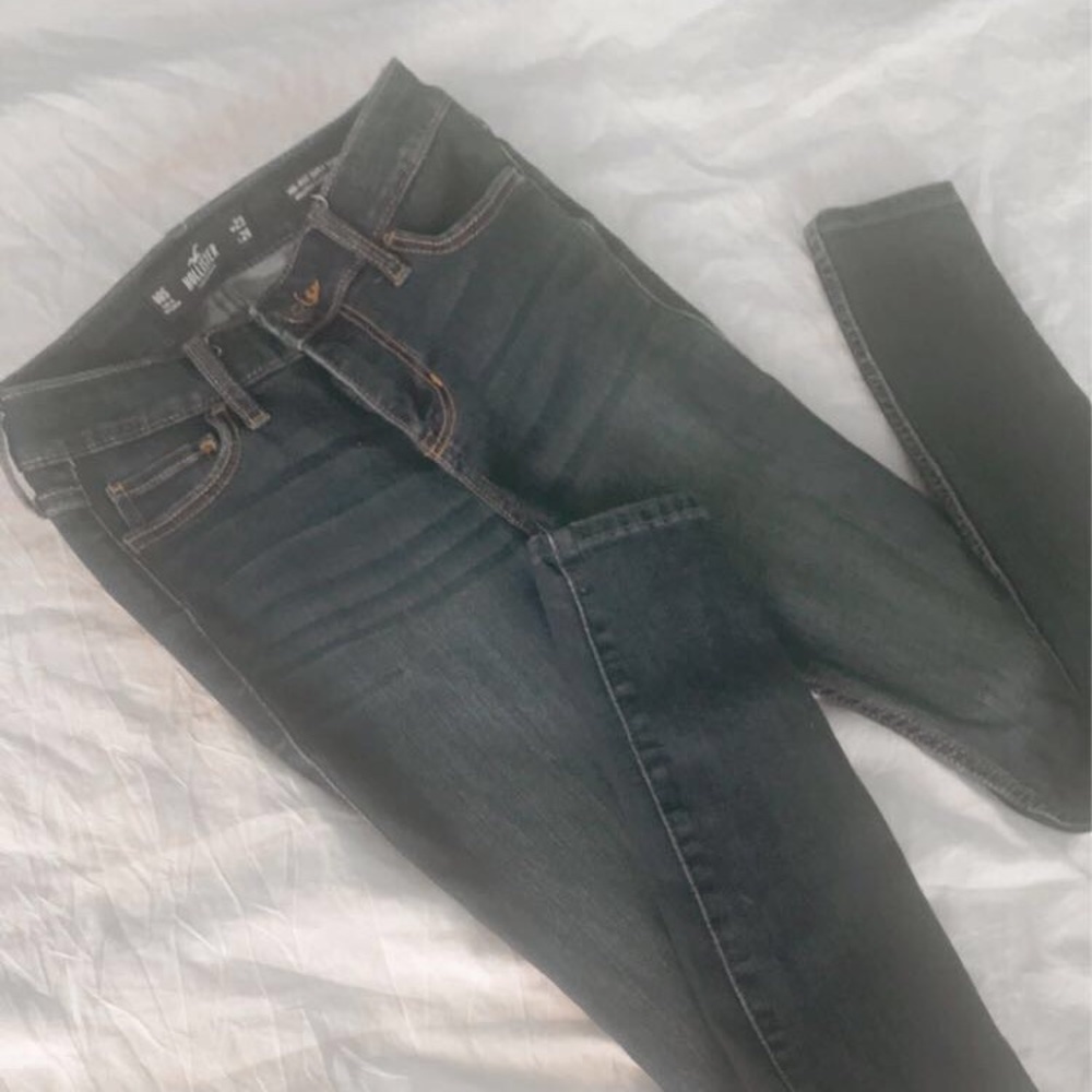 hollister jeans